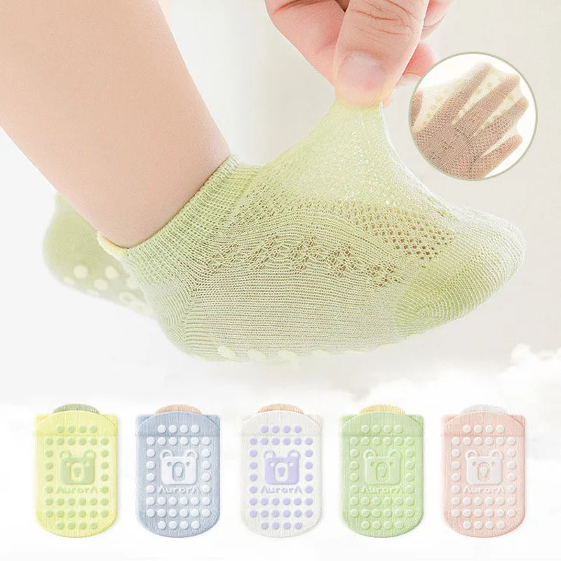 5 Pairs Kids Non-Slip Socks Cute Cartoon Bear Pattern Children Boys Girls Baby Toddler Floor Socks Comfortable Breathable